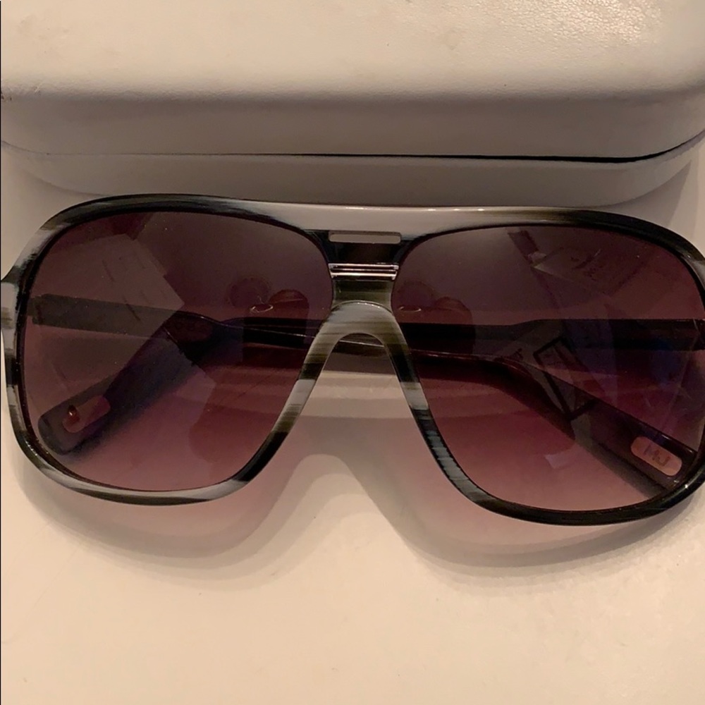 Authentic Marc Jacobs Sunglasses - image 1